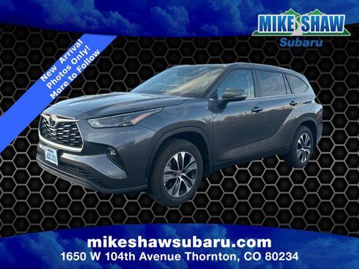 2024 Toyota Highlander XLE