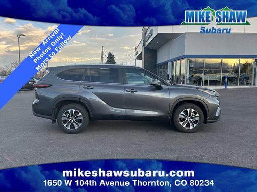 2024 Toyota Highlander XLE