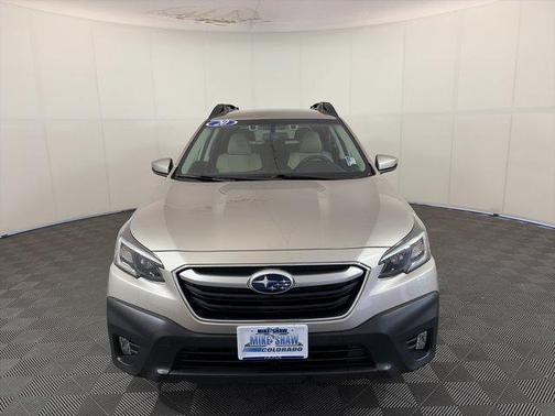 Tungsten Metallic 2020 Subaru Outback Premium