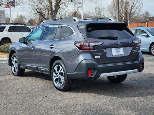 2022 Subaru Outback Touring