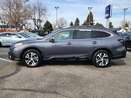 2022 Subaru Outback Touring