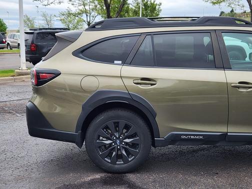 Autumn Green Metallic 2024 Subaru Outback Onyx Edition