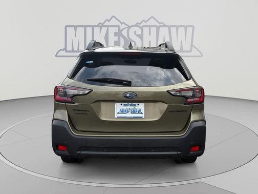 Autumn Green Metallic 2024 Subaru Outback Onyx Edition