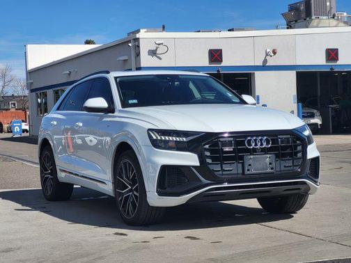 2020 Audi Q8 55 Premium Plus