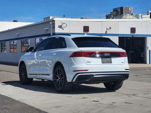 2020 Audi Q8 55 Premium Plus