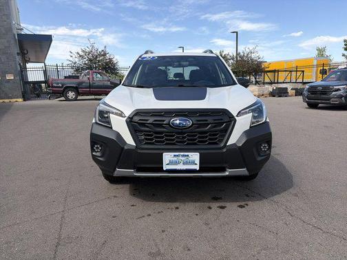 Crystal White Pearl 2022 Subaru Forester Wilderness