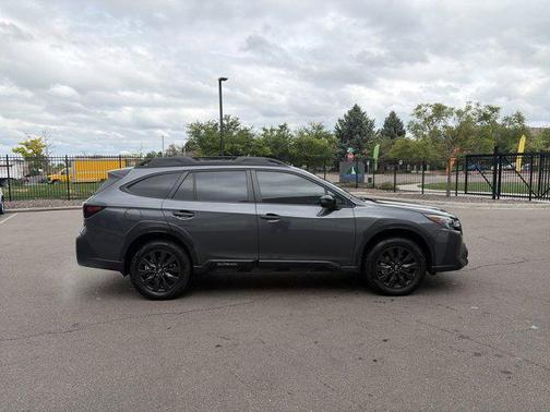 Magnetite Gray Metallic 2024 Subaru Outback Onyx Edition XT