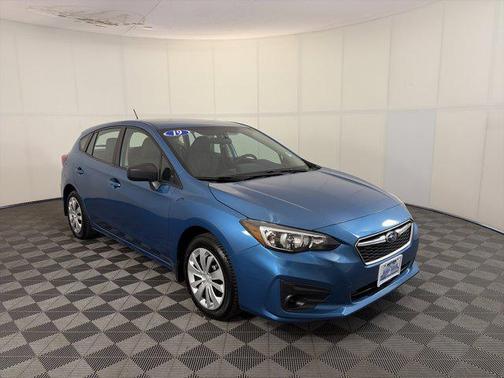 Island Blue Pearl 2019 Subaru Impreza 2.0i