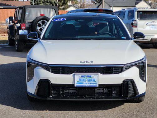 2025 Kia K4 GT-Line Turbo