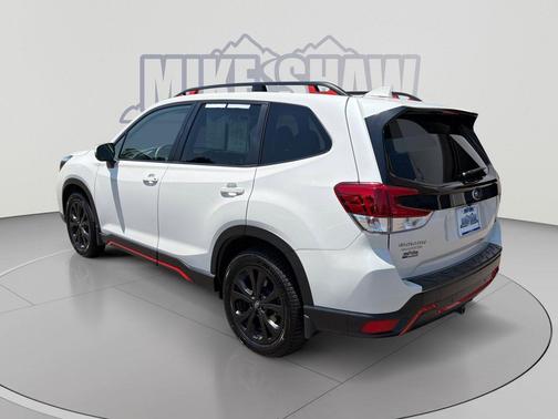 Crystal White Pearl 2020 Subaru Forester Sport