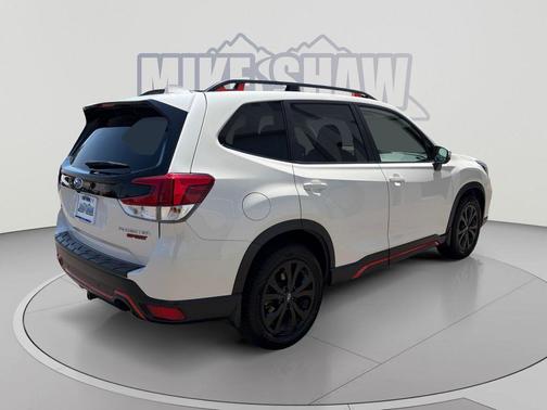 Crystal White Pearl 2020 Subaru Forester Sport
