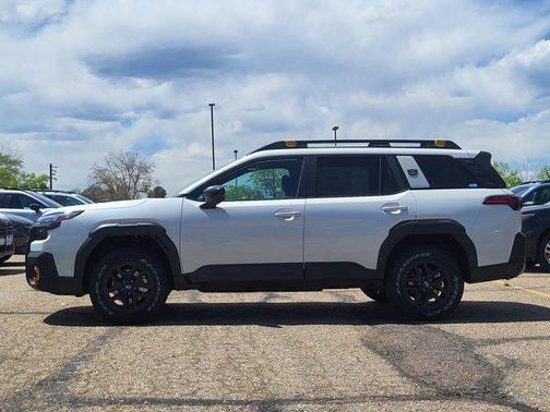 Crystal White Pearl 2026 Subaru Outback Wilderness