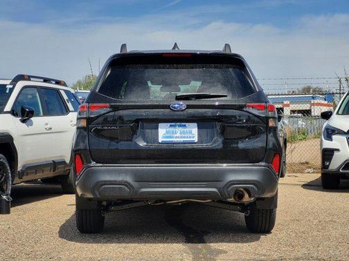 Crystal Black Silica 2026 Subaru Forester Premium