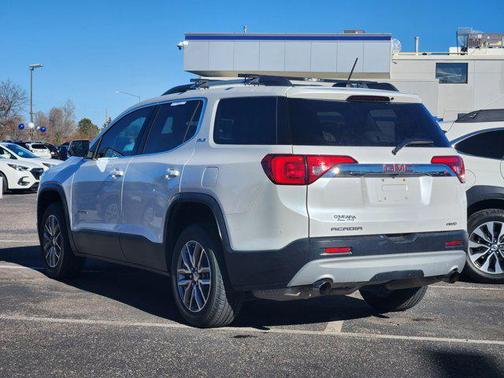 2019 GMC Acadia SLE-2