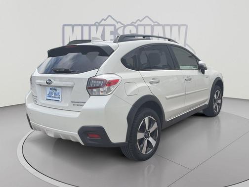 Crystal White Pearl 2016 Subaru Crosstrek Hybrid Touring