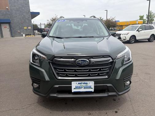 Cascade Green Silica 2023 Subaru Forester Limited