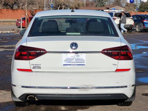 2017 Volkswagen Passat 1.8T S