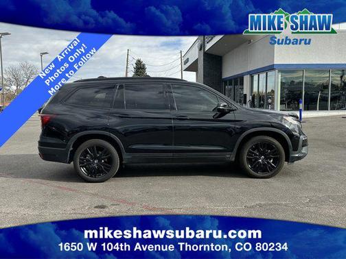 2021 Honda Pilot AWD Black Edition