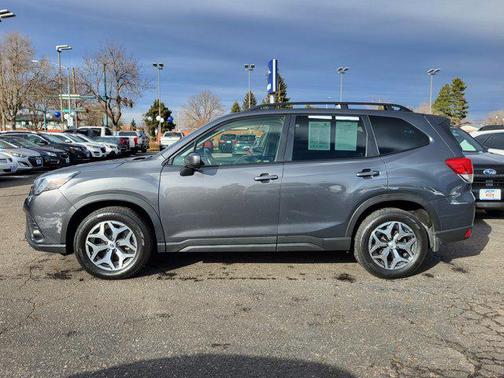 2023 Subaru Forester Premium