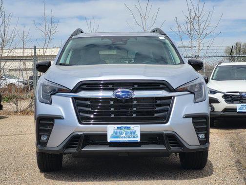 Ice Silver Metallic 2026 Subaru Ascent Limited 7-Passenger
