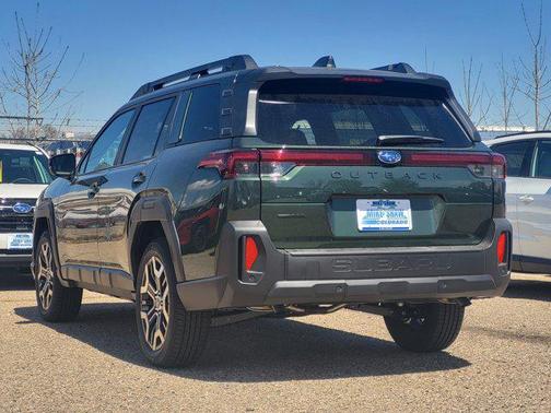 Deep Emerald Green Pearl 2026 Subaru Outback Touring XT