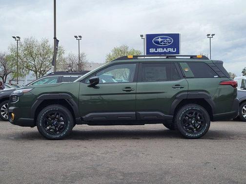 Deep Emerald Green Pearl 2026 Subaru Outback Wilderness