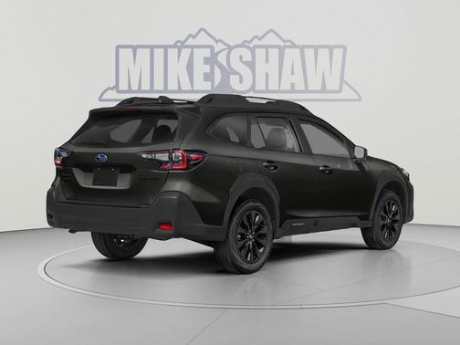 Crystal Black Silica 2024 Subaru Outback Onyx Edition