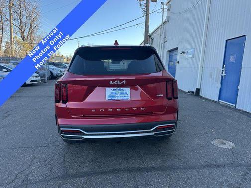 2022 Kia Sorento Hybrid S