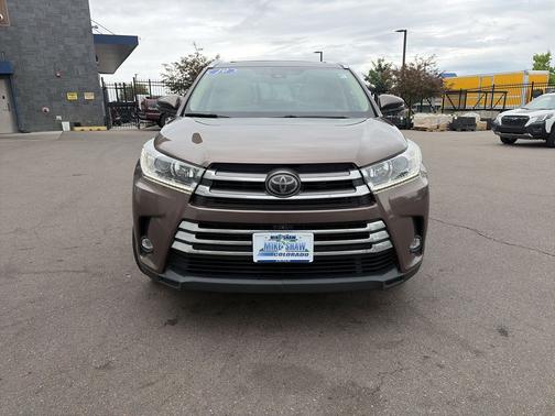 Walnut 2019 Toyota Highlander Limited Platinum