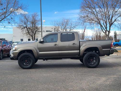 2013 Toyota Tacoma Base