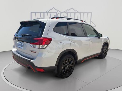 Crystal White Pearl 2023 Subaru Forester Sport