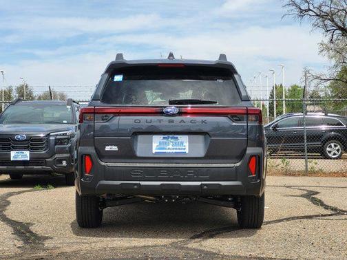 Magnetite Gray Metallic 2026 Subaru Outback Premium