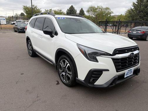 Crystal White Pearl 2024 Subaru Ascent Limited 7-Passenger