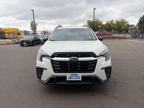 Crystal White Pearl 2024 Subaru Ascent Limited 7-Passenger