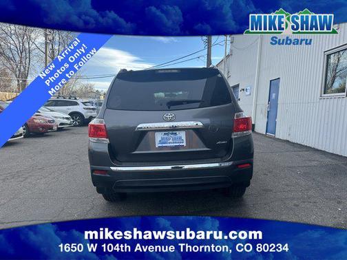 2013 Toyota Highlander SE