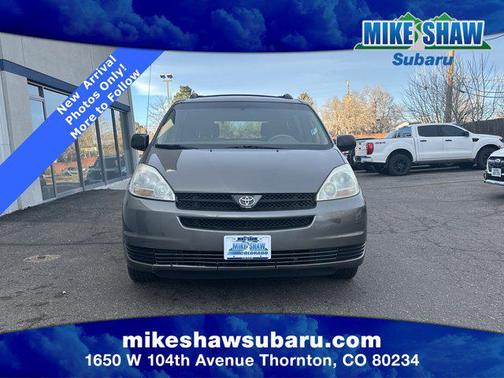 2005 Toyota Sienna LE