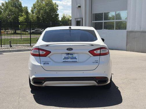 White Platinum Clearcoat Metallic 2016 Ford Fusion SE
