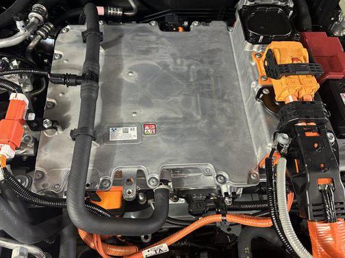 2026 Subaru Solterra Limited