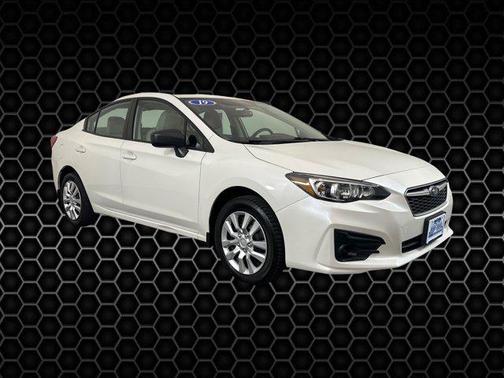 2019 Subaru Impreza 2.0i