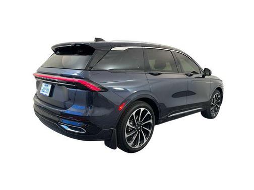 2024 Lincoln Nautilus Black Label