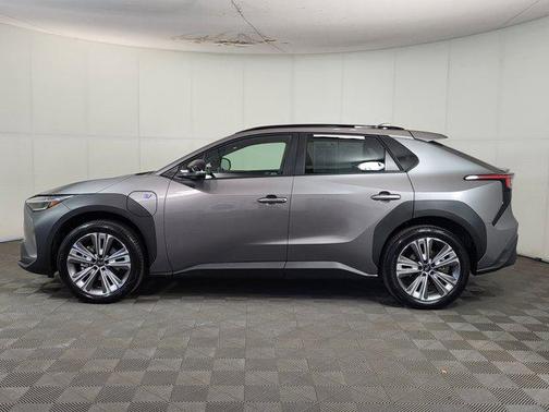 2025 Subaru Solterra Limited