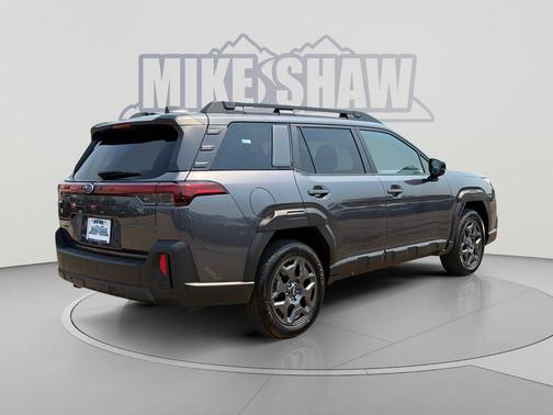 Magnetite Gray Metallic 2026 Subaru Outback Premium