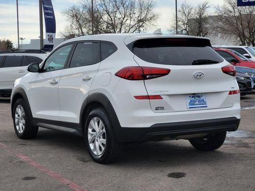 2020 Hyundai TUCSON SE