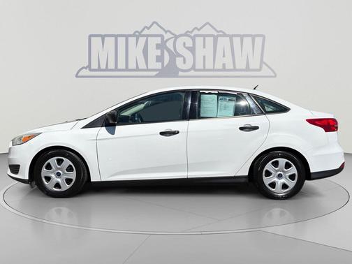 Oxford White 2016 Ford Focus S