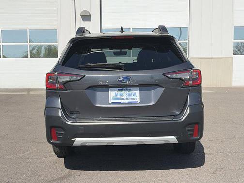 Magnetite Gray Metallic 2022 Subaru Outback Limited