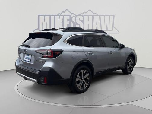 Ice Silver Metallic 2020 Subaru Outback Limited XT