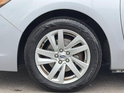 Ice Silver Metallic 2016 Subaru Impreza 2.0i Premium