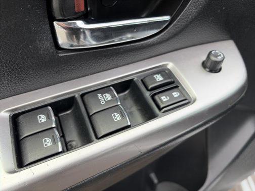 Ice Silver Metallic 2016 Subaru Impreza 2.0i Premium