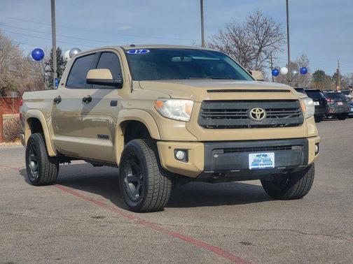 2017 Toyota Tundra SR5