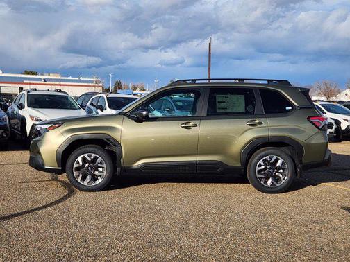 Autumn Green Metallic 2026 Subaru Forester Premium